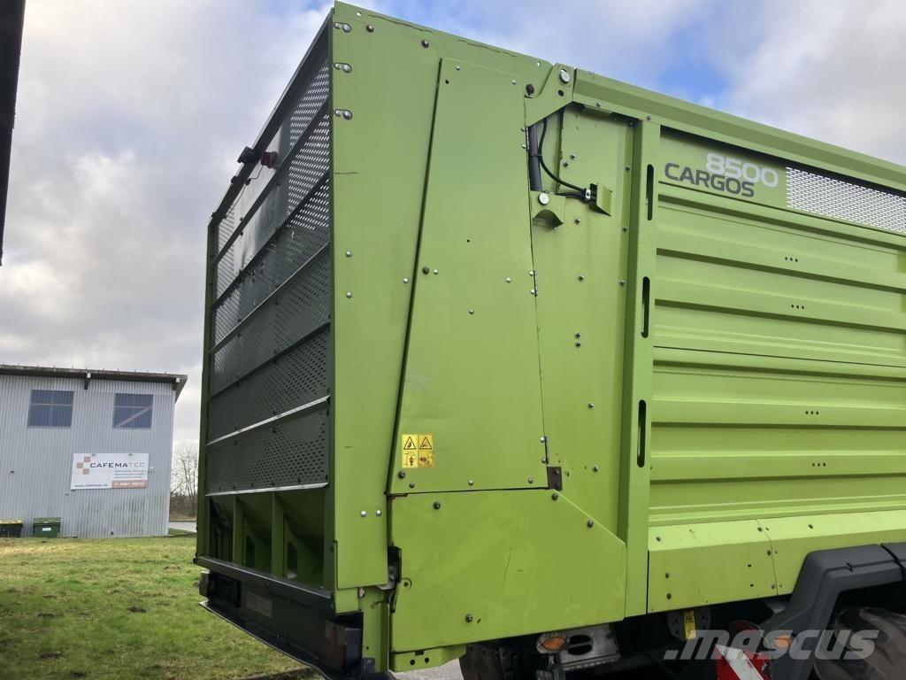 CLAAS CARGOS 8500 自裝式拖車