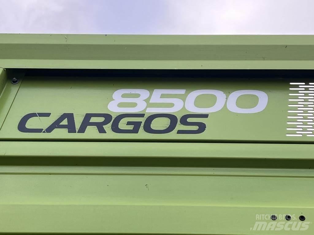 CLAAS CARGOS 8500 自裝式拖車
