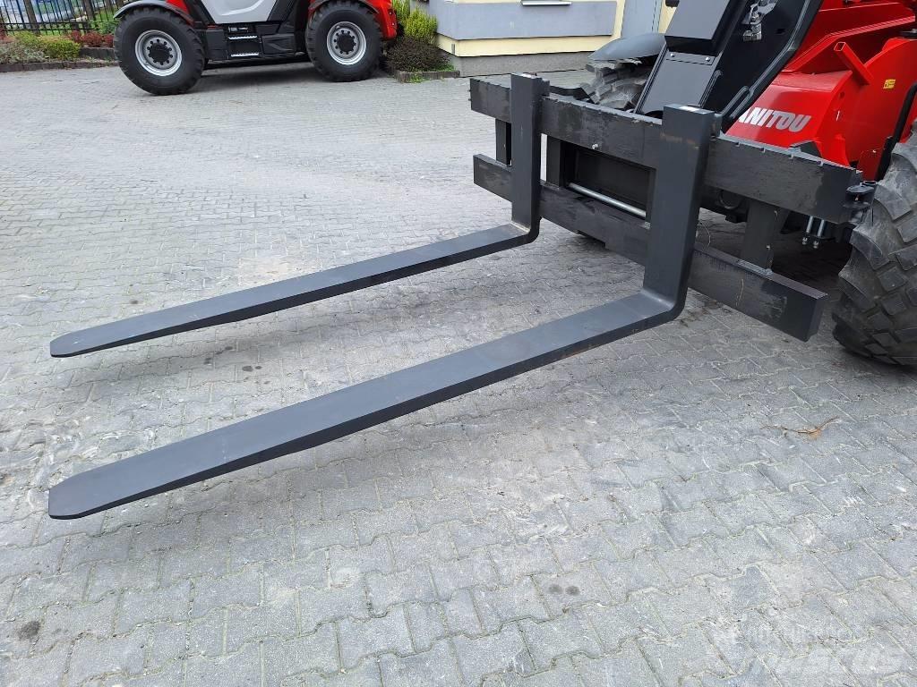 Manitou MHT 790 伸縮臂操作車