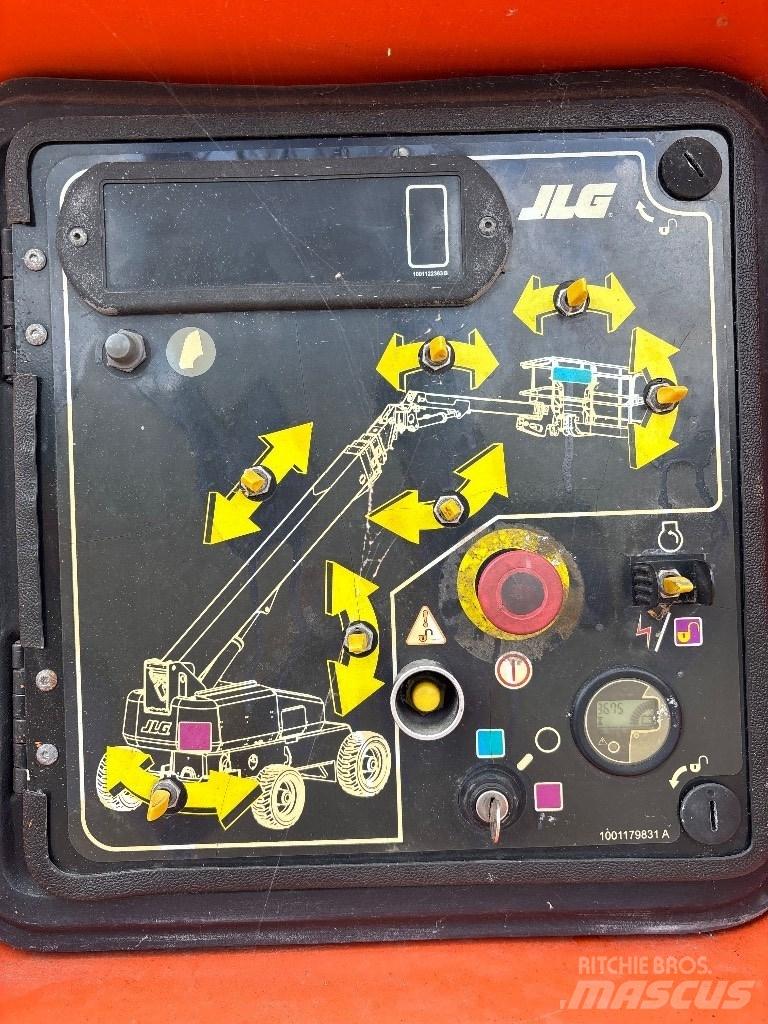 JLG 1200 SJP 伸縮臂高空作業車
