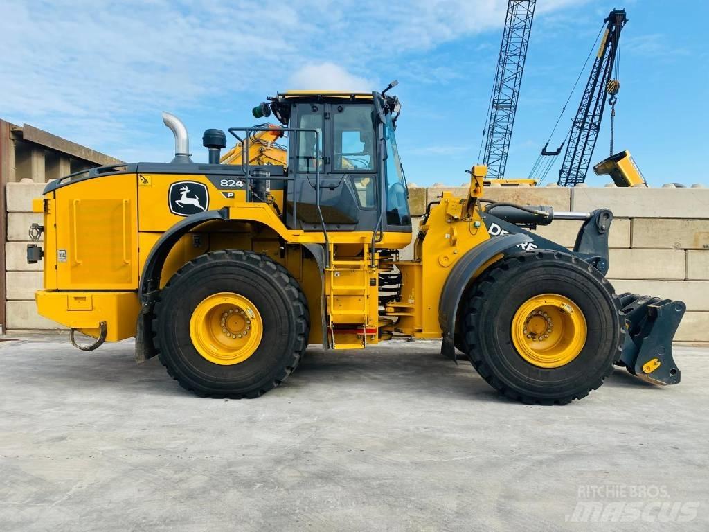 John Deere 824p 輪胎式裝載機