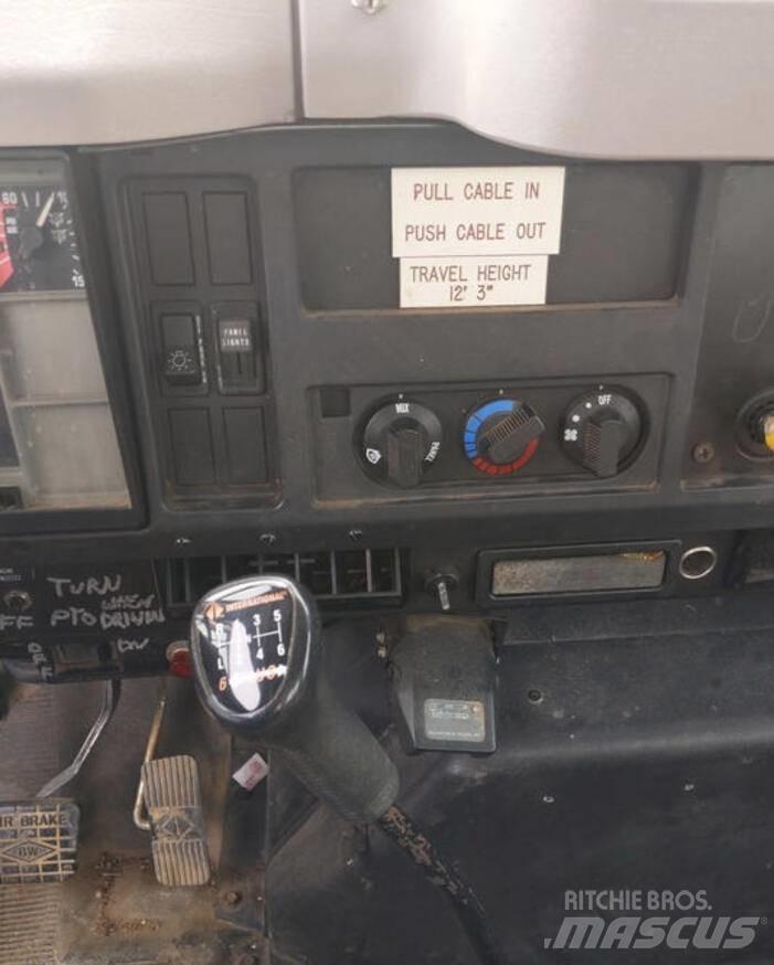 International 4700 都市/通用型車輛