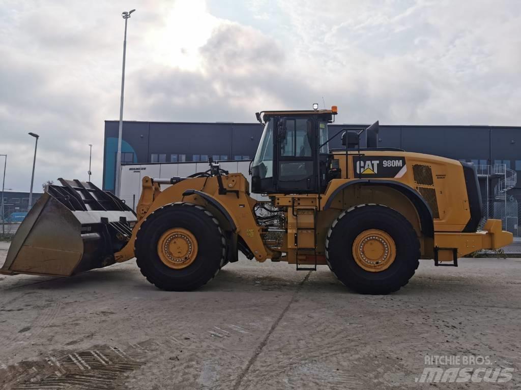 CAT 980M 輪胎式裝載機