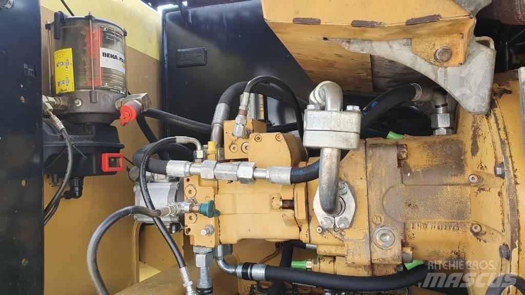 CAT M 318 D MH 廢棄物/工業用操作車