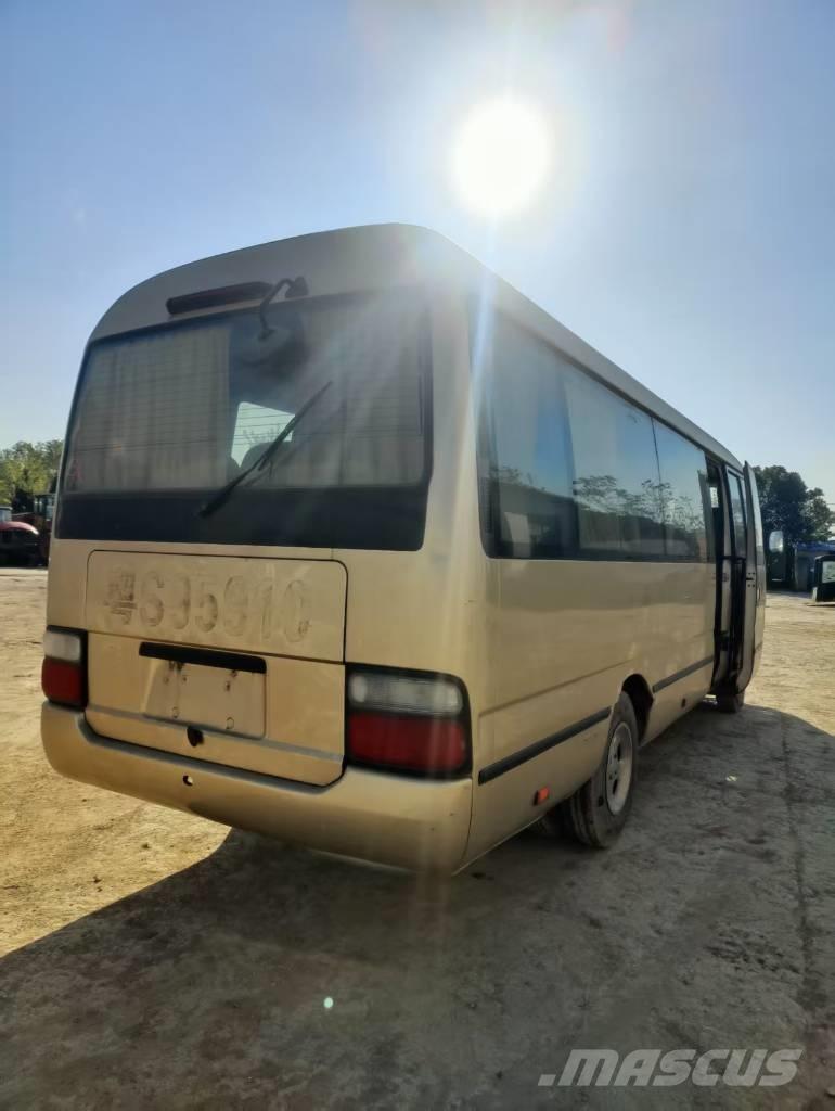 Toyota Coaster 公路客運汽車