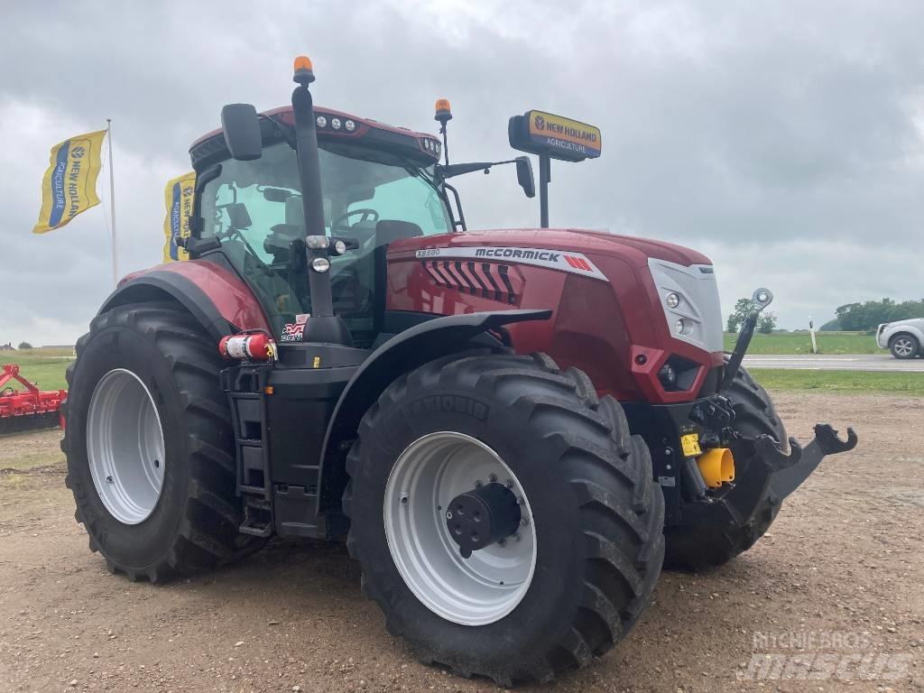 McCormick X8.680 曳引機