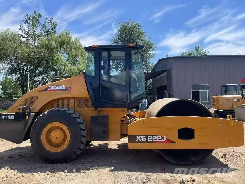 XCMG XS 223J 單輪滾壓機