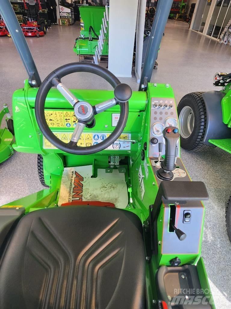 Avant 423 滑移轉向裝載機