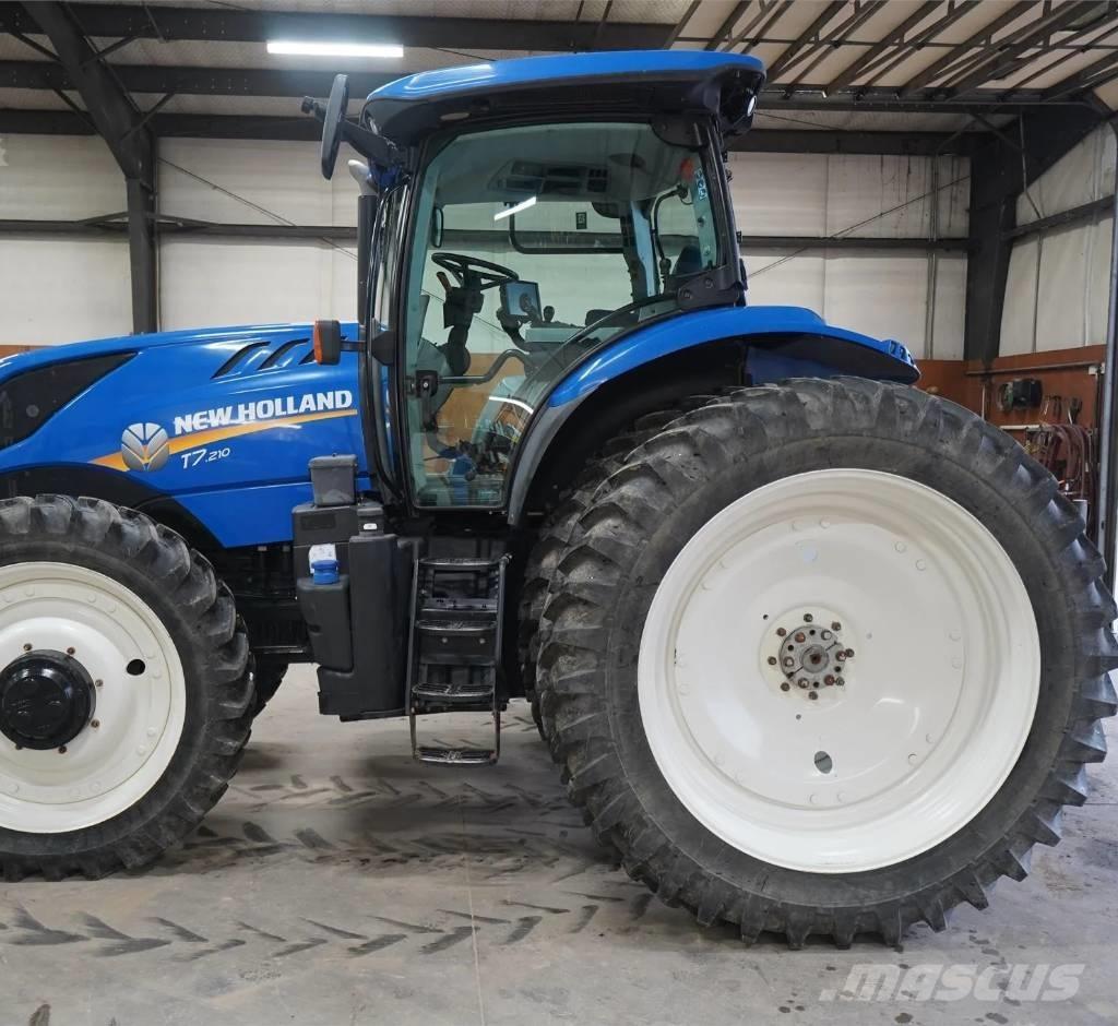 New Holland T 7.210 曳引機