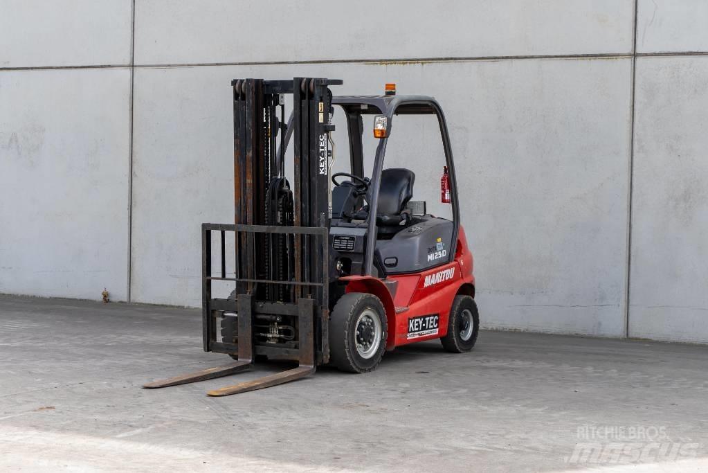 Manitou MI 25 D 柴油卡車