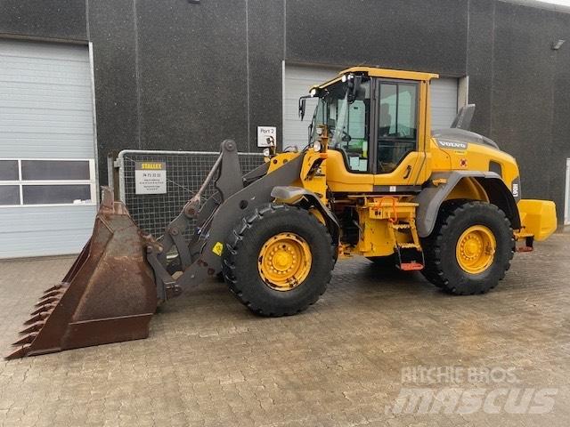 Volvo L90H 輪胎式裝載機