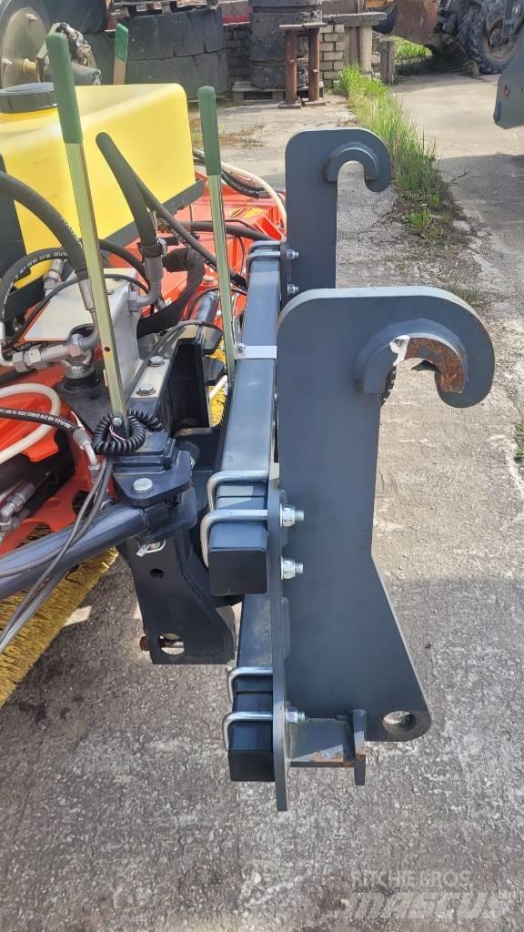 Adler K 750 其他