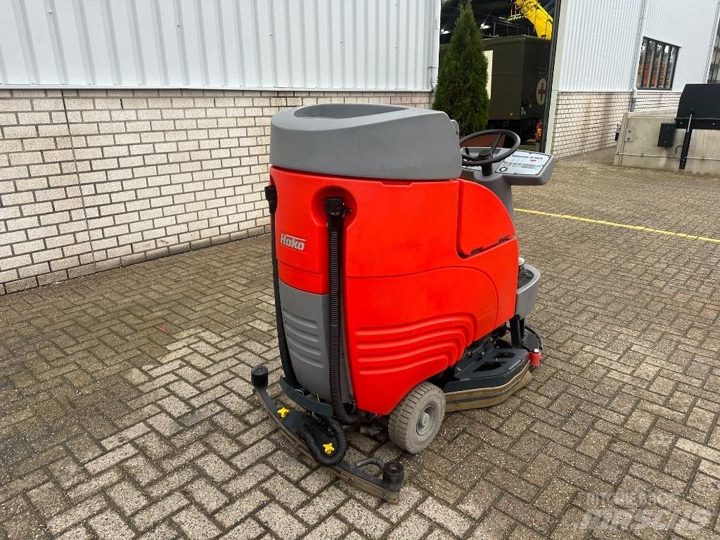 Hako B 750 R SOLD 掃倉機