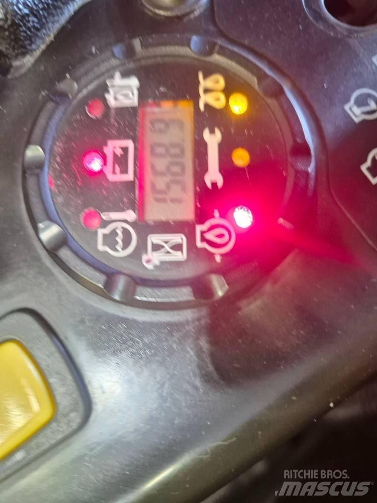 John Deere Z 994 R 騎乘式割草機