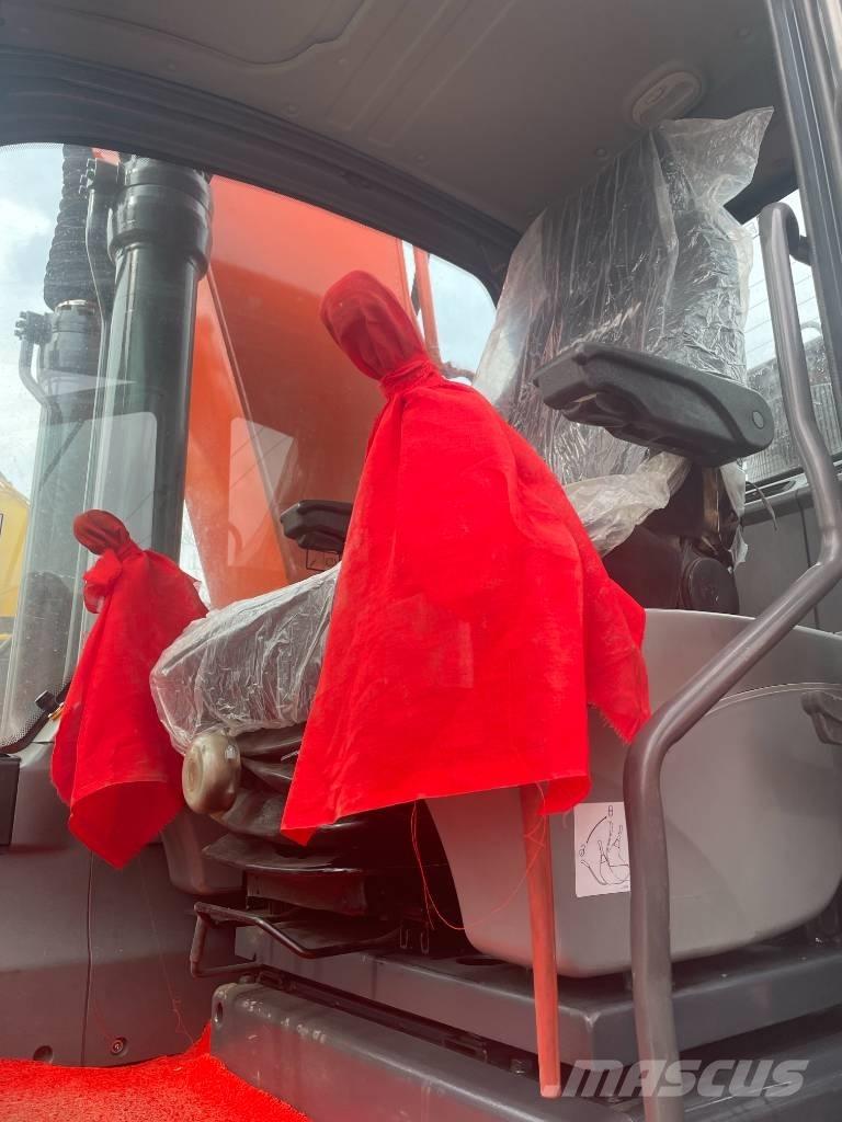 Doosan DX 225 LCA 履帶式 挖土機/掘鑿機/挖掘機