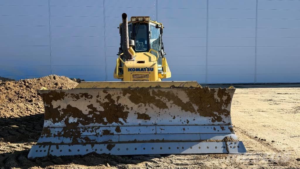Komatsu D 61 PXI-23 履帶推土機