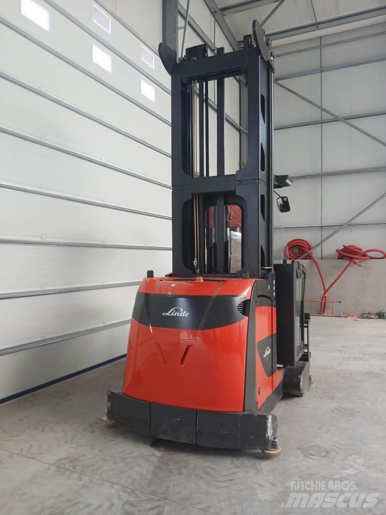 Linde K 10 高舉式裝載機
