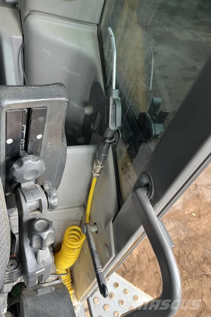 Volvo EC 300 EL 履帶式 挖土機/掘鑿機/挖掘機