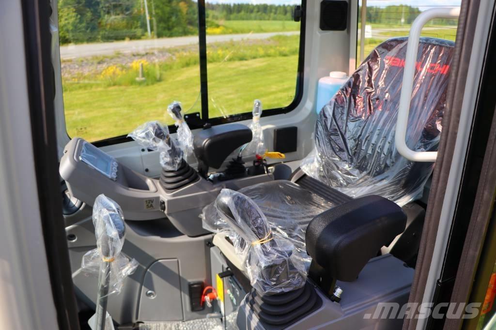 Takeuchi TB216 小型挖土機/掘鑿機<7t(小型挖掘機)