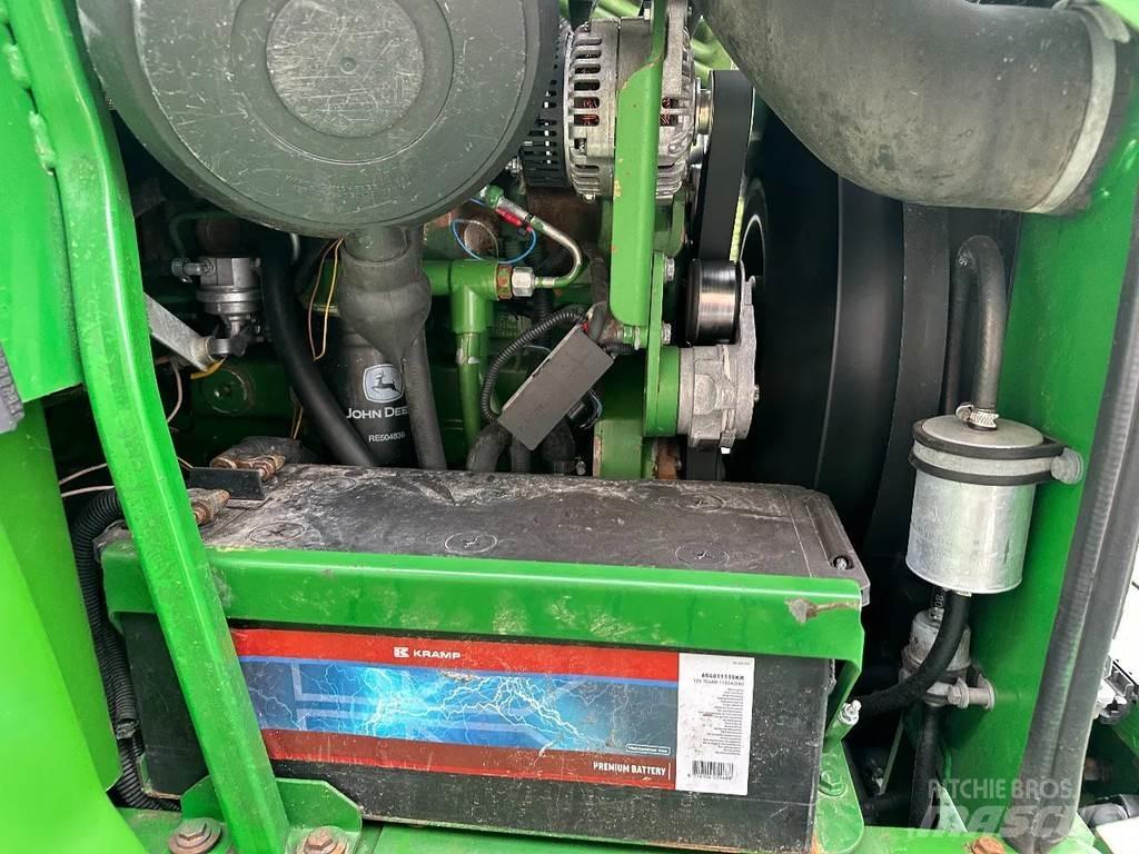 John Deere 3800 伸縮輪式裝載機