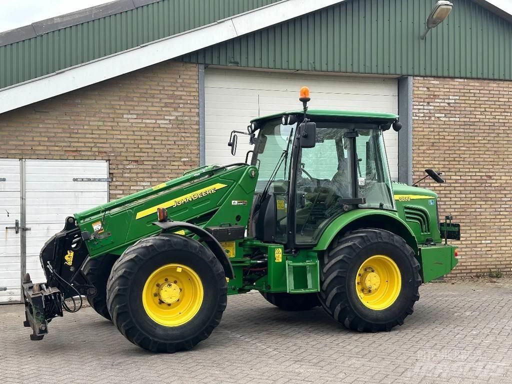 John Deere 3800 伸縮輪式裝載機