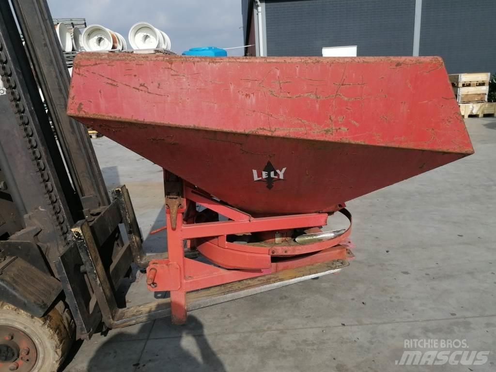 Lely 900 其他農業機械