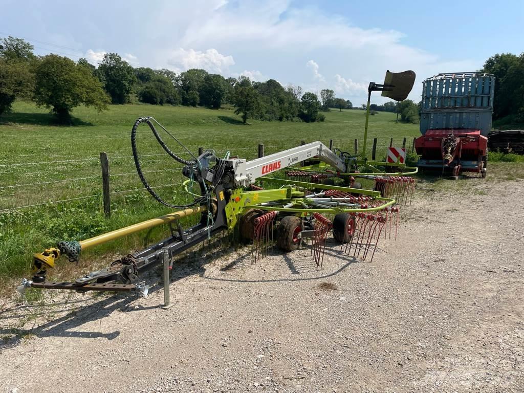 CLAAS Liner 700 堆草機