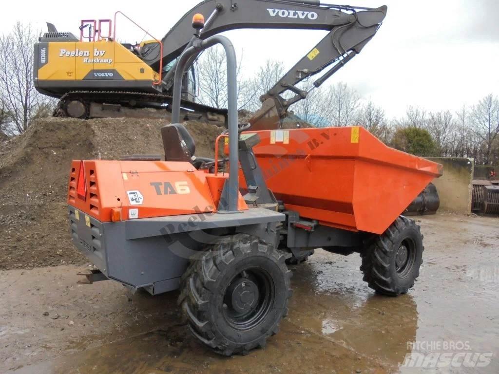 Terex pt 鉸接式起吊車
