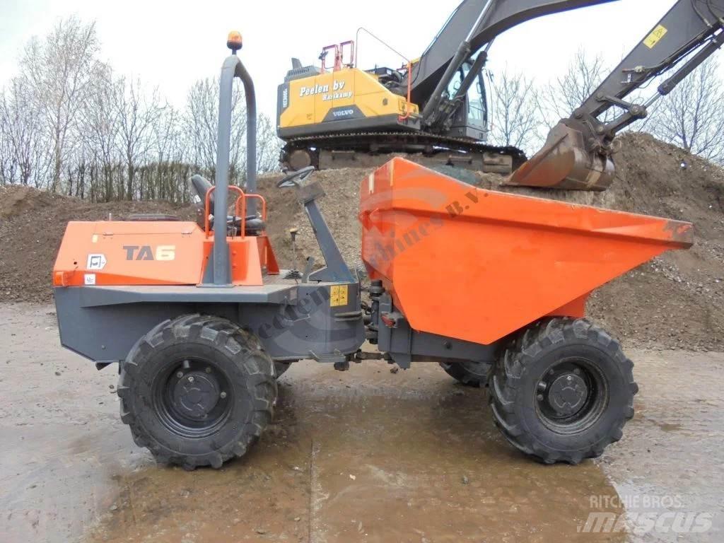 Terex pt 鉸接式起吊車