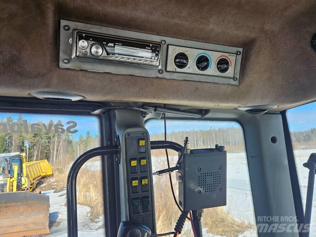 Valtra T 171 曳引機