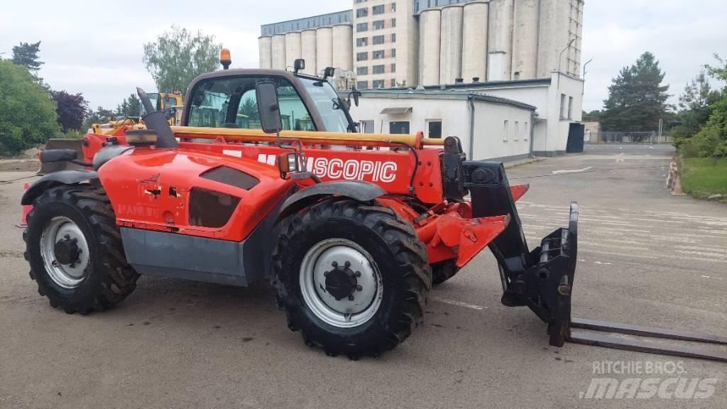 Manitou MT 1030 S 伸縮臂操作車