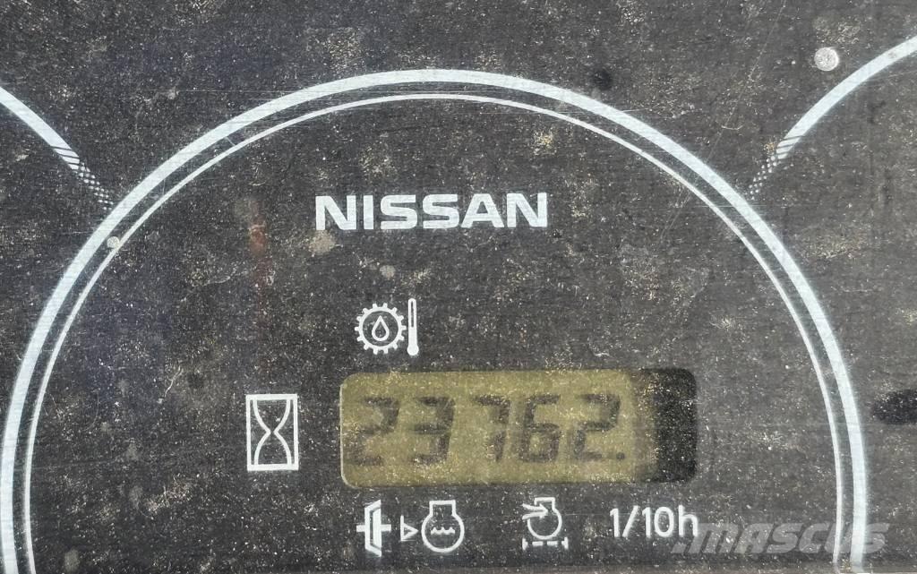 Nissan L01A15 液化石油氣LPG卡車