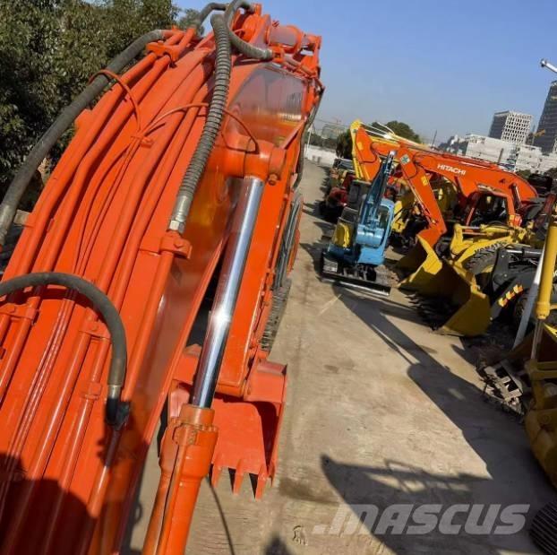 Hitachi ZX200 履帶式 挖土機/掘鑿機/挖掘機