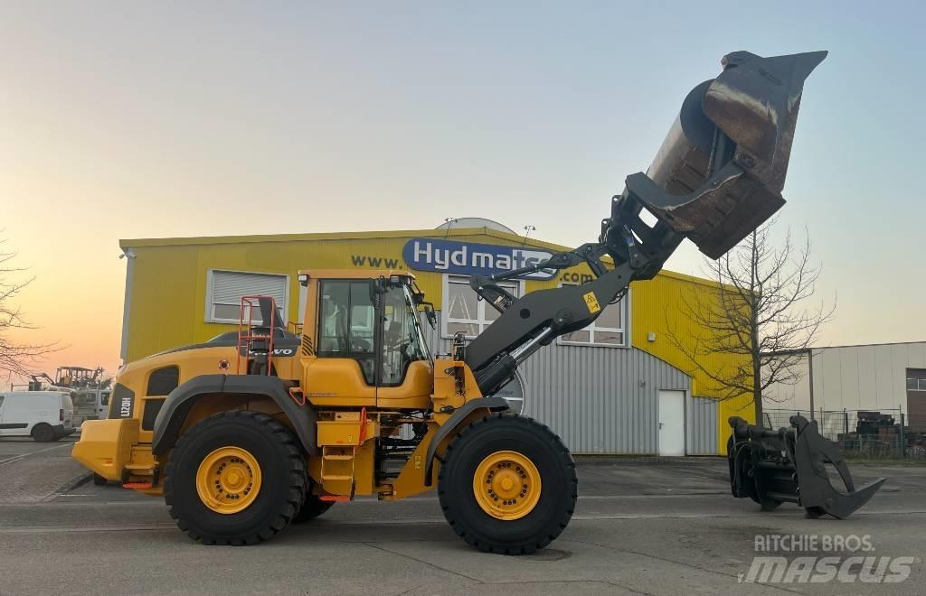 Volvo L 120 H2 輪胎式裝載機