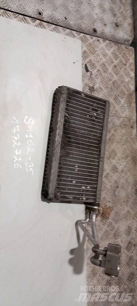 Scania R 440.   1772726 散熱器/水箱