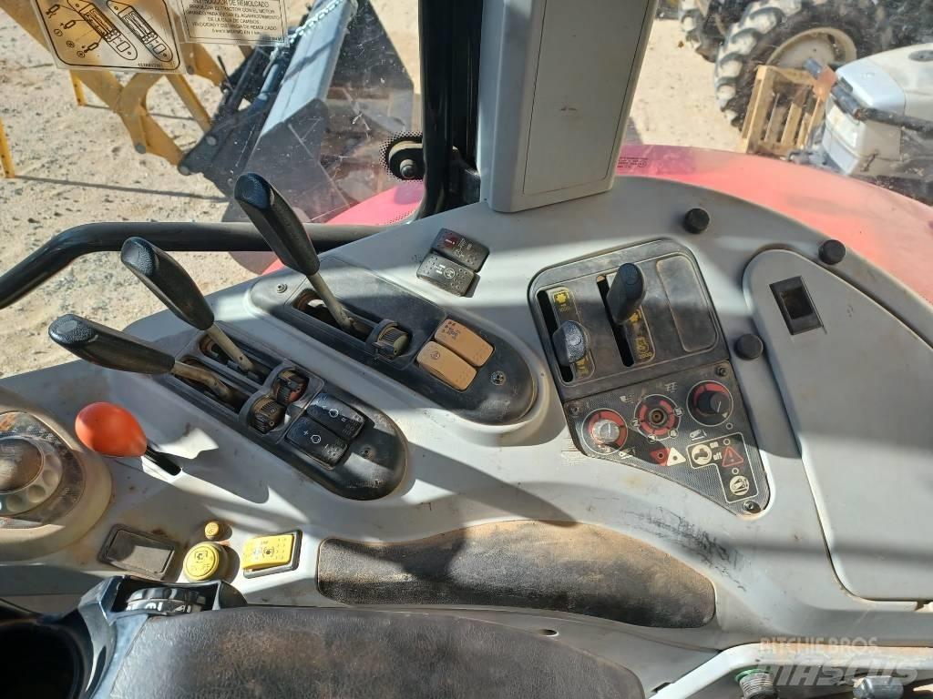 Massey Ferguson 6465 曳引機