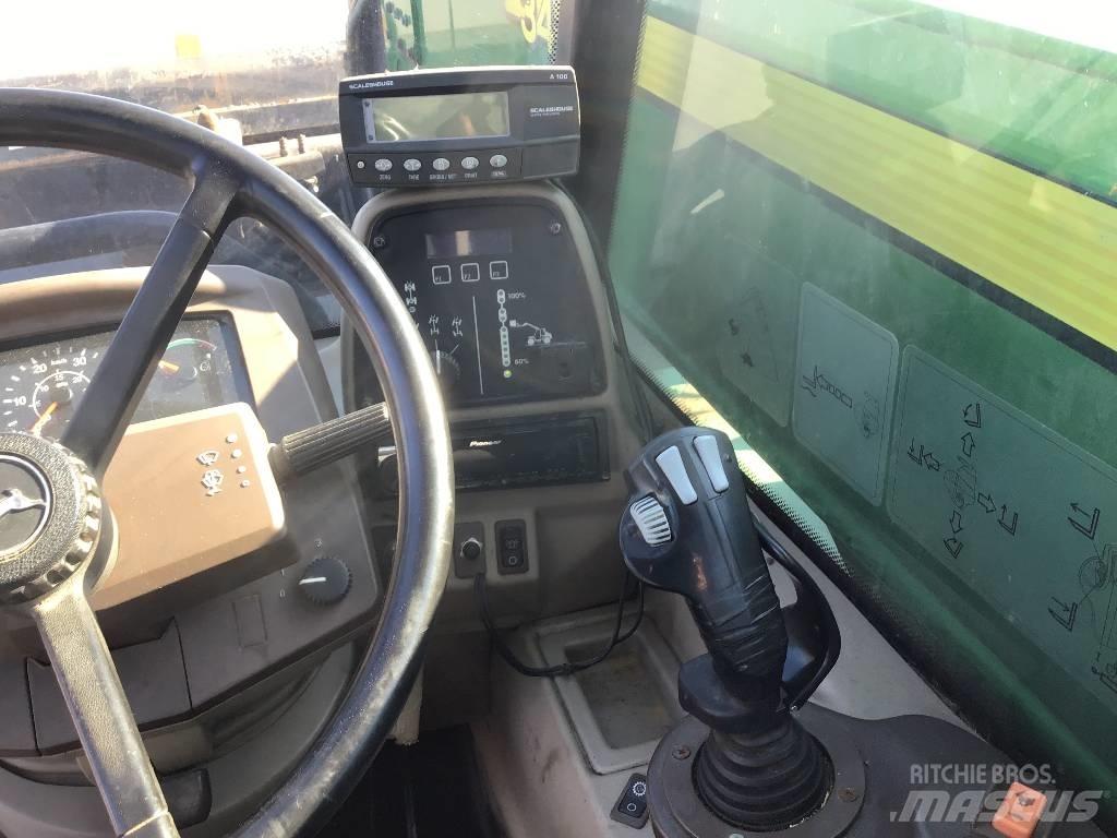 John Deere 3420 農業用伸縮臂裝載機