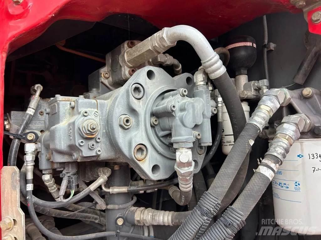 CASE CX235C SR 履帶式 挖土機/掘鑿機/挖掘機