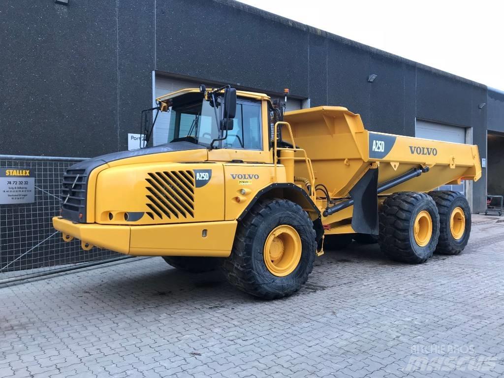 Volvo A25D 側卸礦車