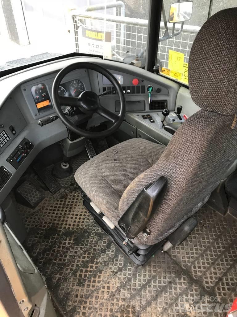 Volvo A25D 側卸礦車