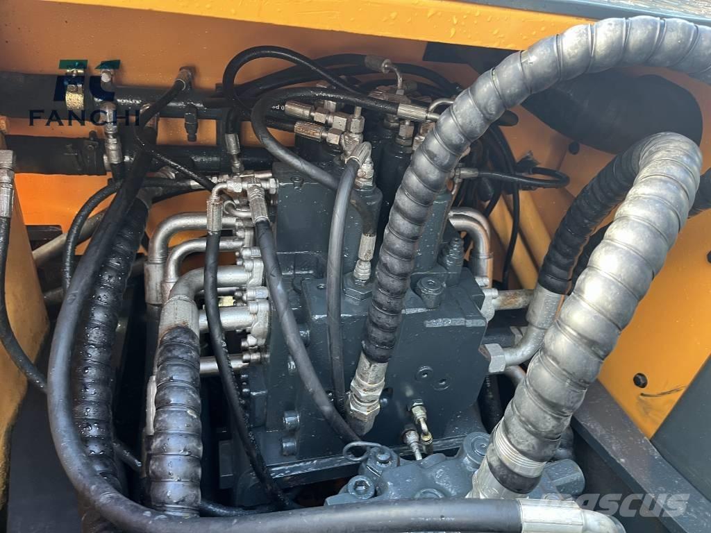 Hyundai 220LC-9S 履帶式 挖土機/掘鑿機/挖掘機