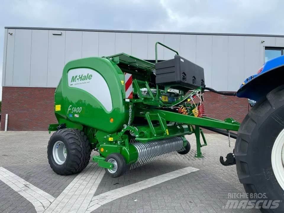 McHale F5400 牧草收穫機