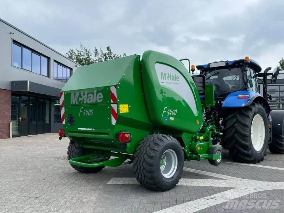 McHale F5400 牧草收穫機