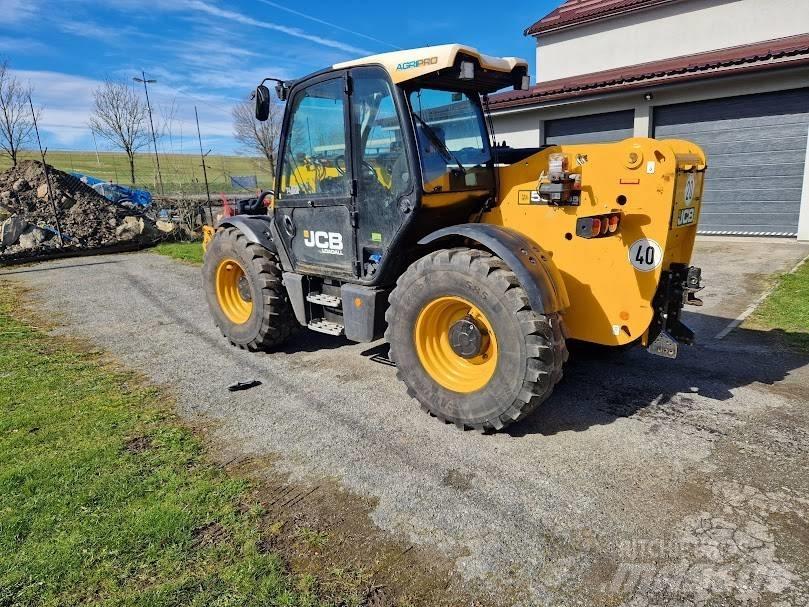 JCB 535-95 Agri Pro 農業用伸縮臂裝載機