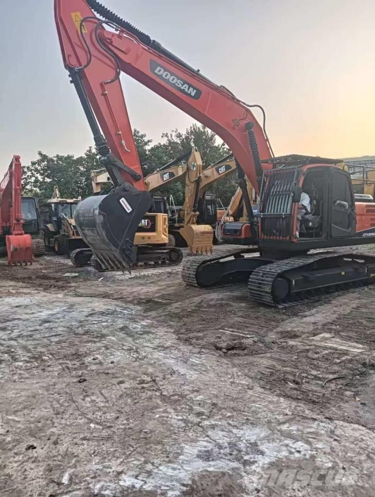 Doosan DX 225 LC-9C 履帶式 挖土機/掘鑿機/挖掘機