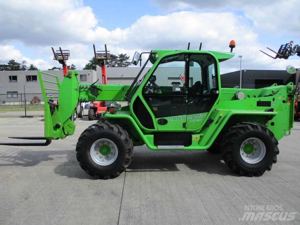 Merlo P 60.10 (348) 伸縮臂操作車