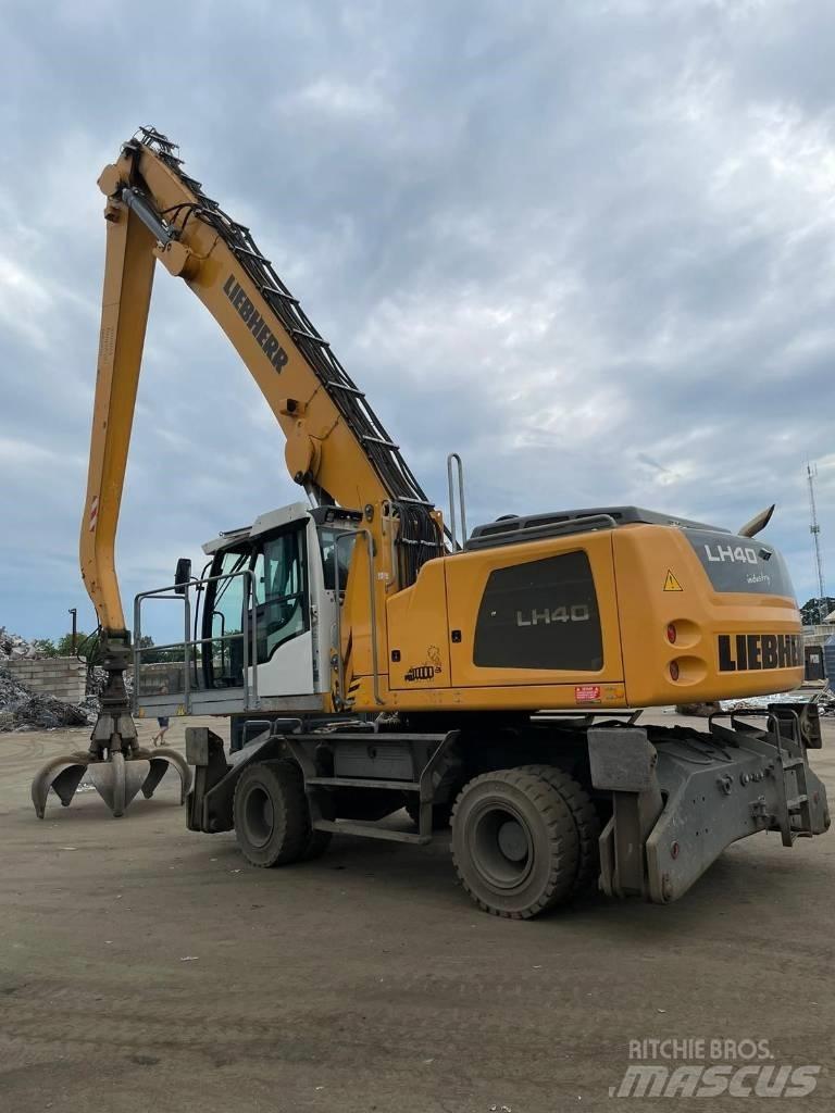 Liebherr LH40M 廢棄物/工業用操作車