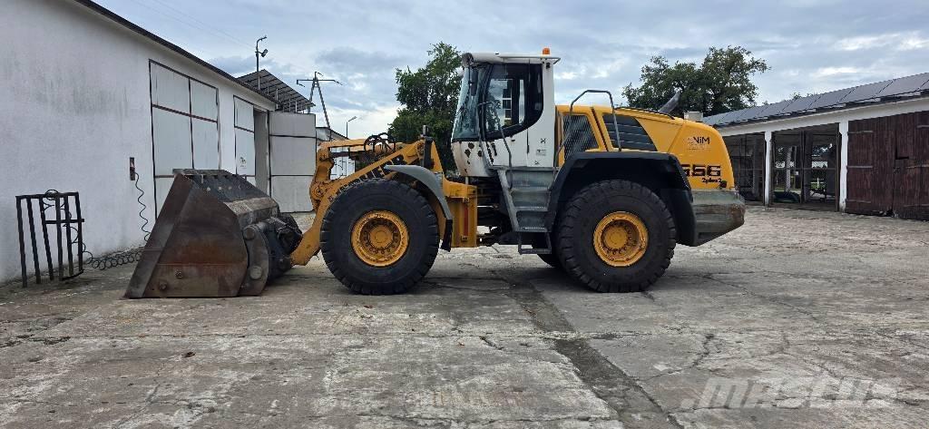 Liebherr L 556 輪胎式裝載機