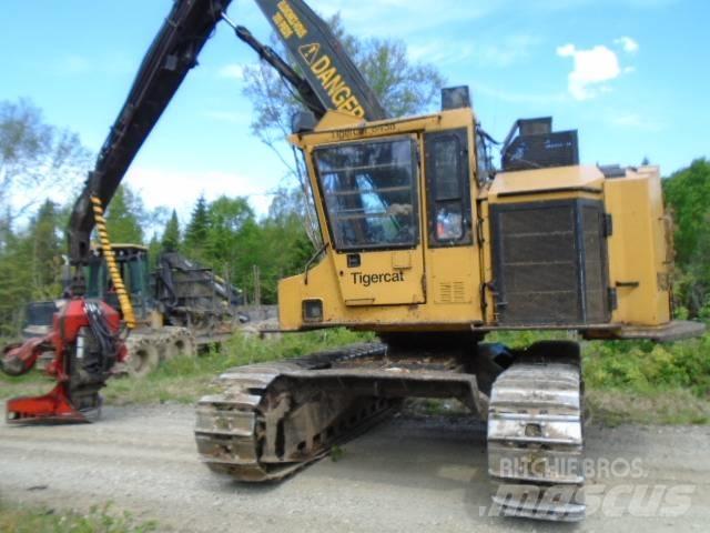 Tigercat 845B 伐木歸堆機
