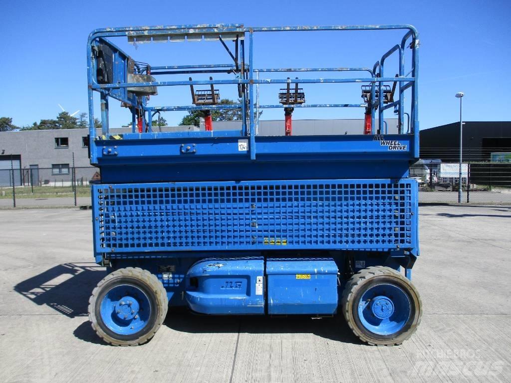 JLG M4069 (599) 剪式升降機
